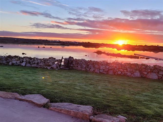 An Bhánrainn Bhán, Inverin, Galway