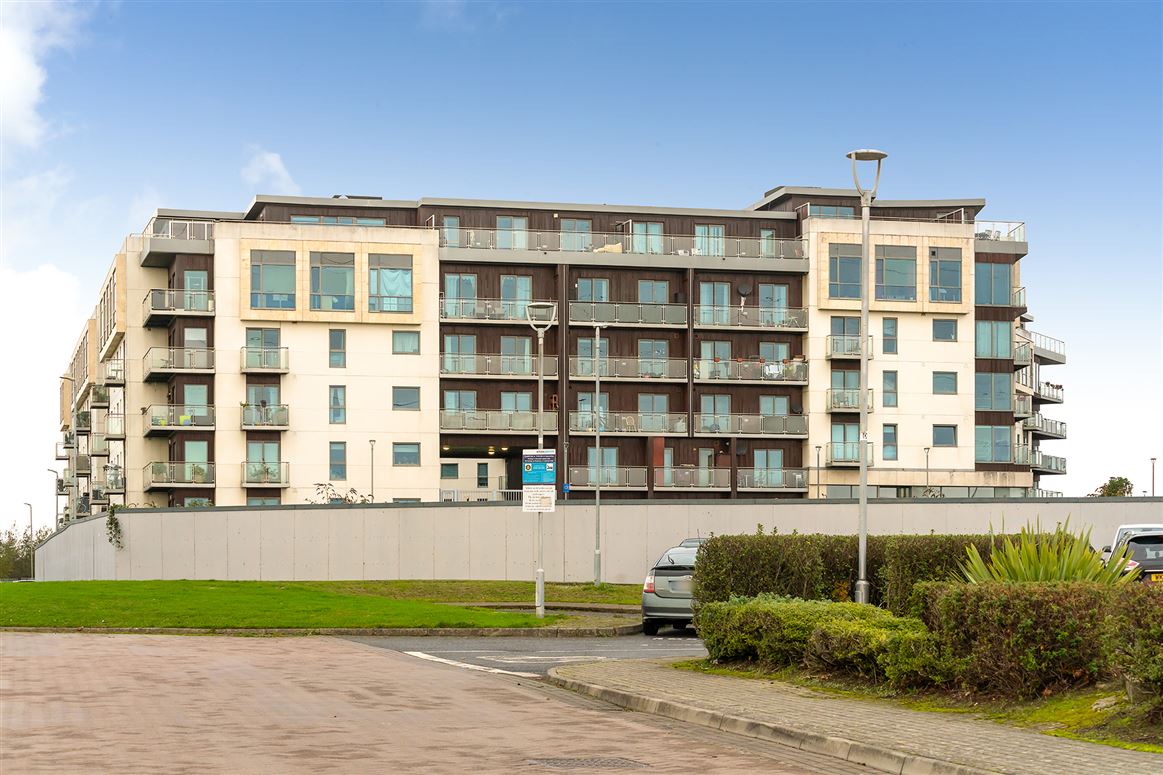 46 The Academy Building, Parkwest, Dublin 12