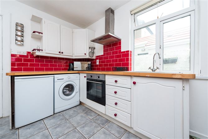 8 Maddenstown Terrace, Maddenstown North, Co.Kildare, Curragh, Kildare