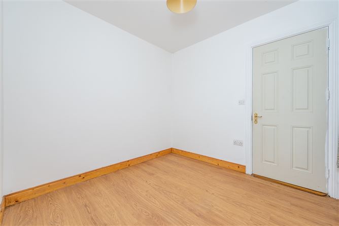 8 Maddenstown Terrace, Maddenstown North, Co.Kildare, Curragh, Kildare
