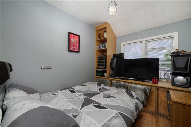 5 Walkinstown Park, Walkinstown, Dublin 12