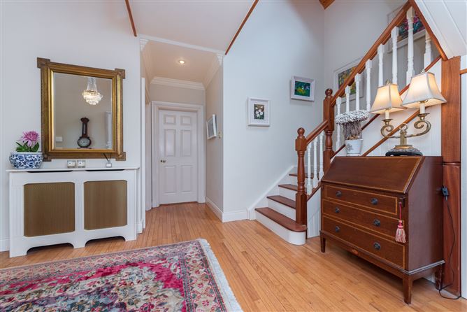 https://photos-a.propertyimages.ie/media/6/9/0/4954096/4422e14f-024f-40b0-82a4-2048f2957a9b_l.jpg