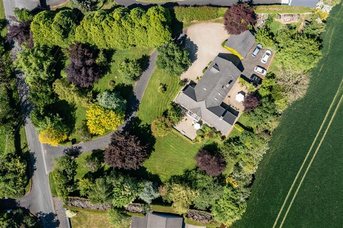 https://photos-a.propertyimages.ie/media/6/9/0/4954096/4422e14f-024f-40b0-82a4-2048f2957a9b_l.jpg