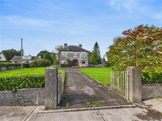 Nenagh Road, Borrisokane, Co. Tipperary
