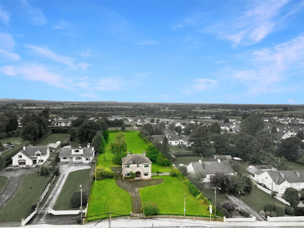 Nenagh Road, Borrisokane, Co. Tipperary