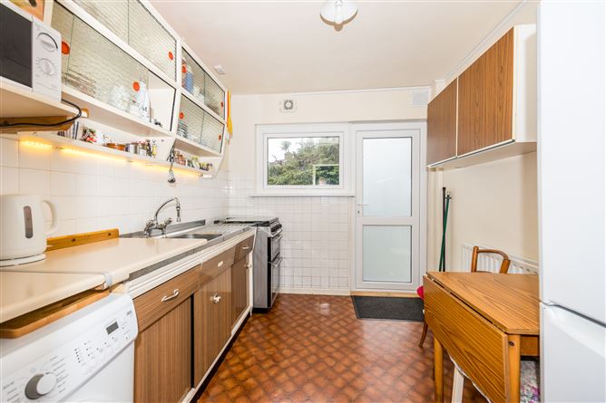 32 Shantalla Drive, Beaumont, Dublin 9