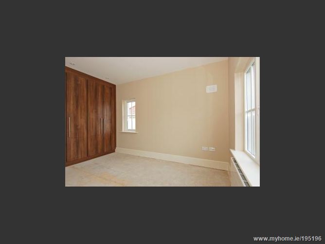 10 Cairnbrook, Glenamuck Road, Carrickmines,   Dublin 18
