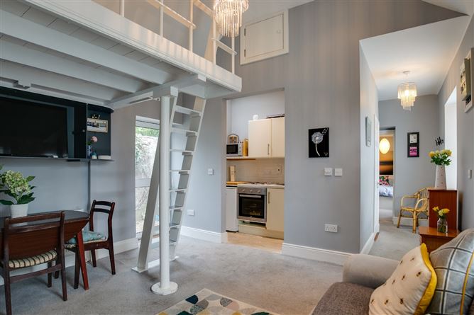 12 Magenta Place, Sandycove, Co. Dublin.
