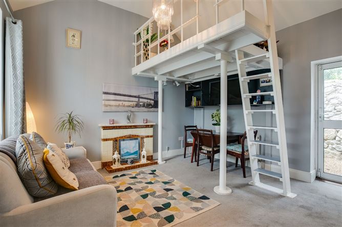 12 Magenta Place, Sandycove, Co. Dublin.