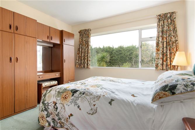 3 Pine Valley, Grange Road, Rathfarnham, Dublin 16