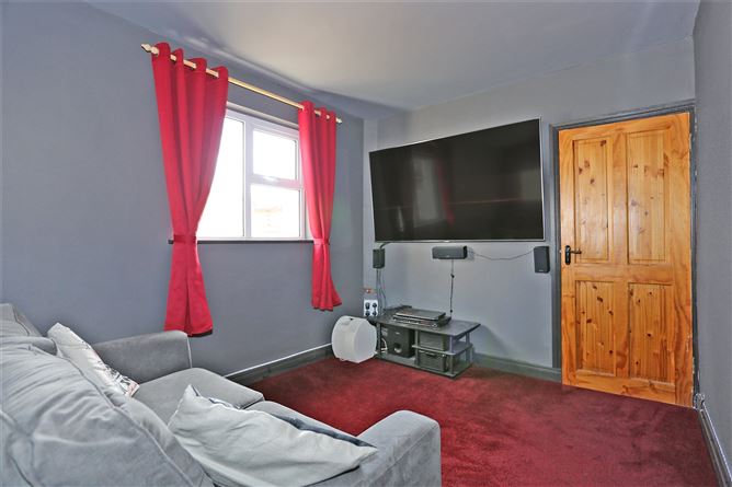 17 Tullyvarraga Crescent, Shannon, Co. Clare