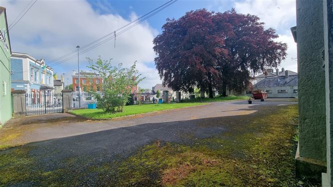 Headfort Place, Kells, Co. Meath