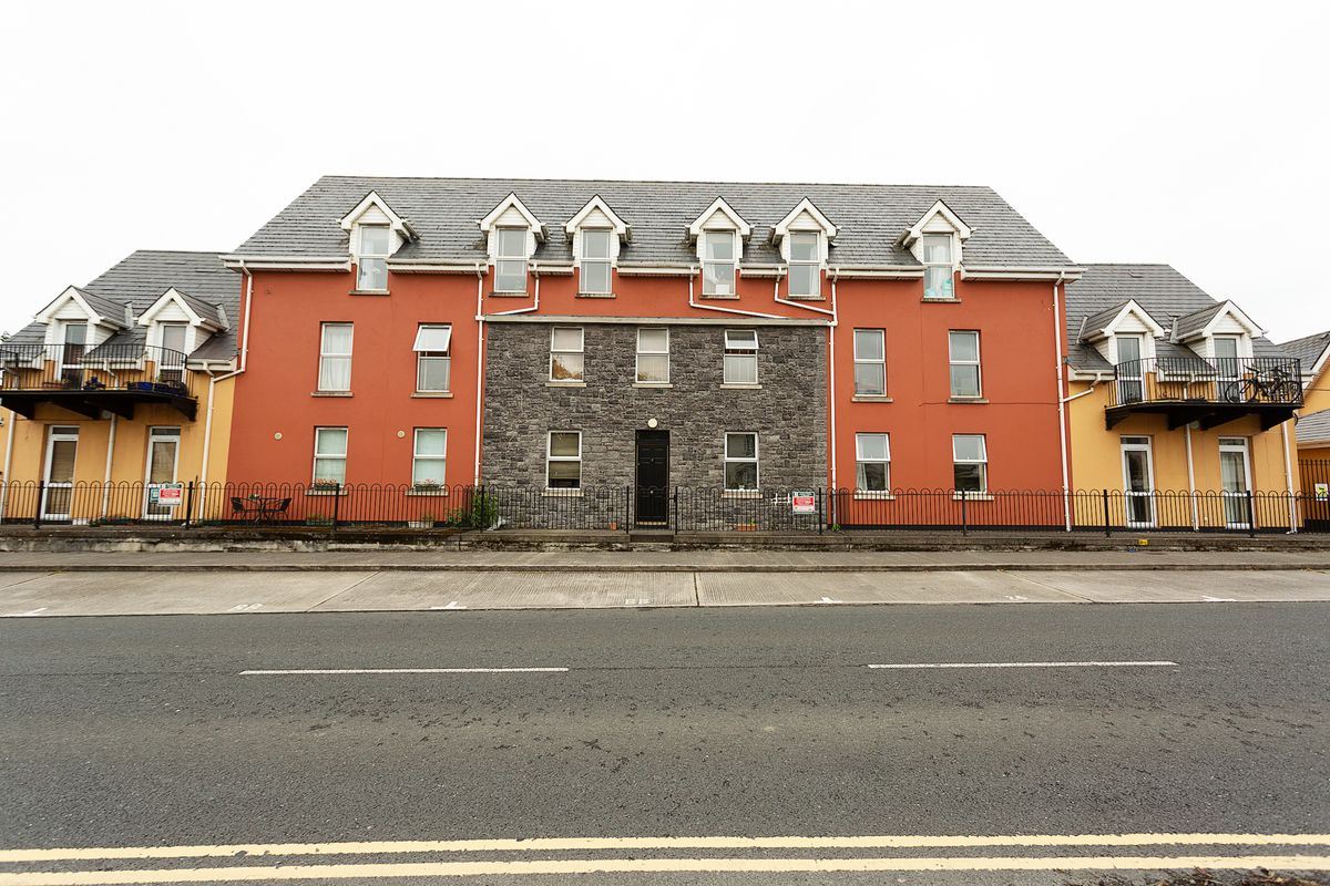 16 Brownsbarn Gardens, Citywest, Dublin