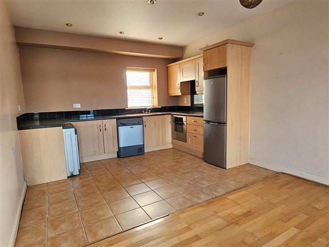16 Brownsbarn Gardens, Citywest, Dublin