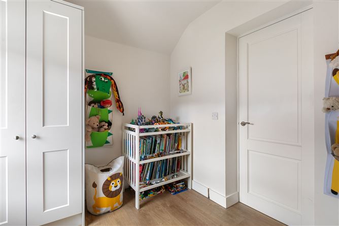 35 Ballinteer Gardens, Ballinteer,   Dublin 16