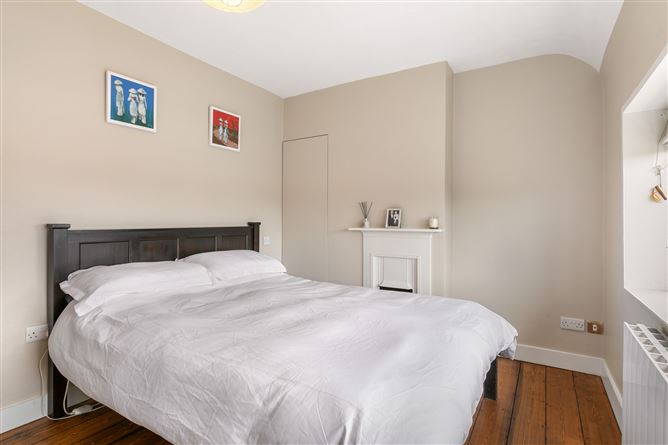 35 Ballinteer Gardens, Ballinteer,   Dublin 16