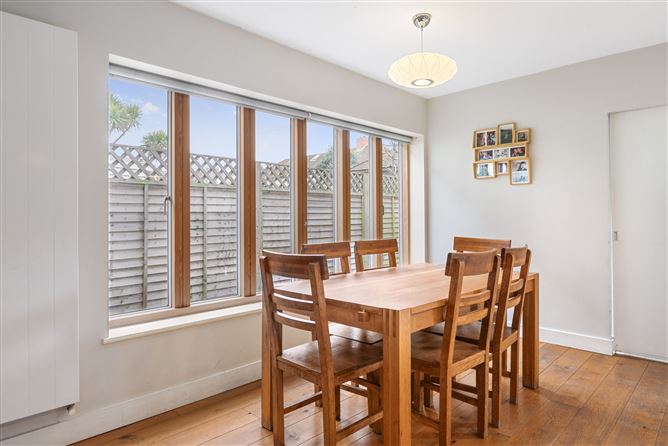 35 Ballinteer Gardens, Ballinteer,   Dublin 16