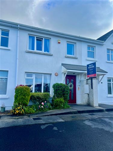 76 Sli an Choiste, Monksland, Athlone, Co. Roscommon