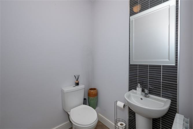 32 Meadow Walk, Castle Heights, Kilmoney, Carriagline, Carrigaline, Cork