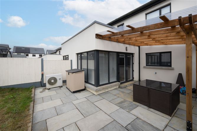32 Meadow Walk, Castle Heights, Kilmoney, Carriagline, Carrigaline, Cork