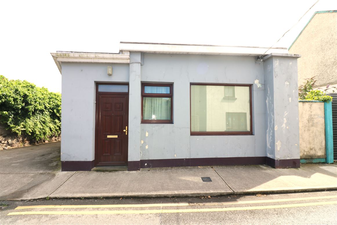 Chapel Street,, Carrick-on-Suir, Tipperary