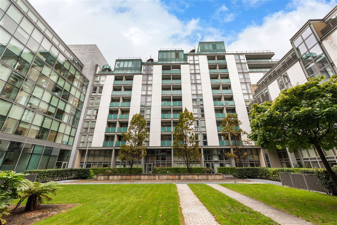 Apt. 36 Cloncurry House, Spencer Dock, IFSC, Dublin 1