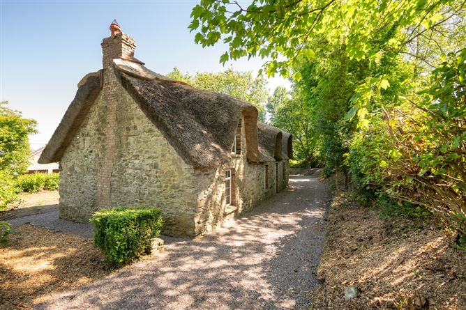 The Thatch. Glantane, Mallow, Cork