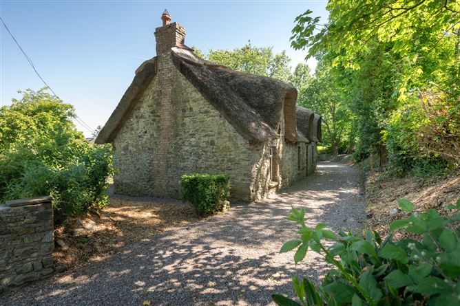 The Thatch. Glantane, Mallow, Cork