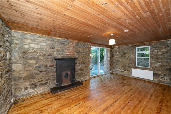 The Thatch. Glantane, Mallow, Cork