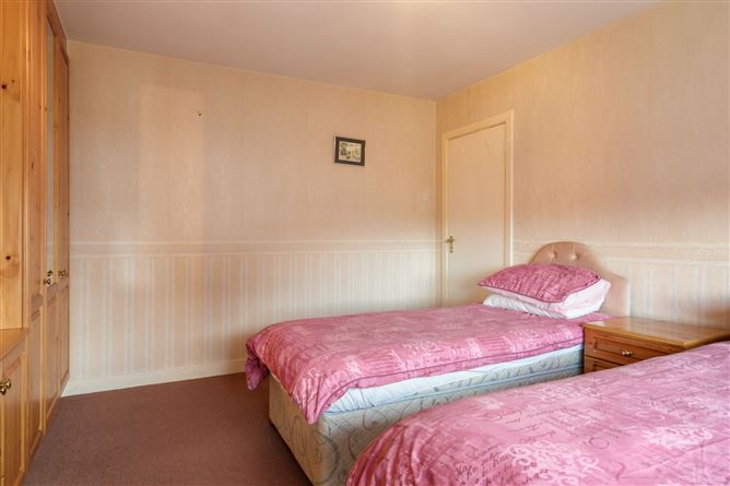206 Ballyroan Road, Rathfarnham, Dublin 16