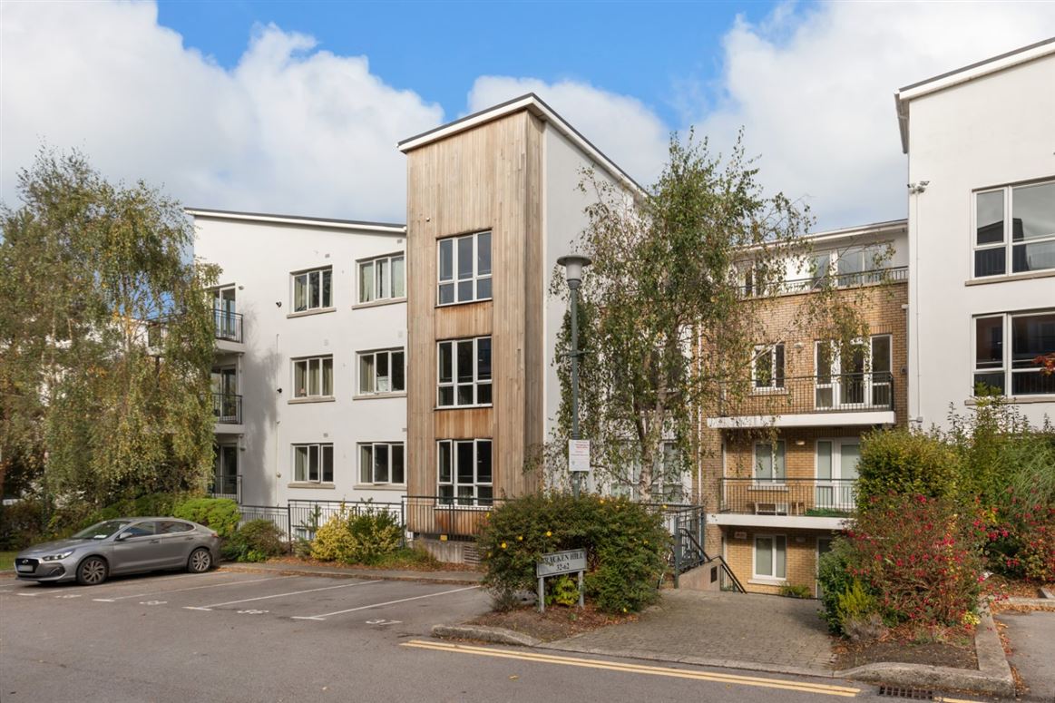 39 Bracken Hill, Sandyford, Dublin 18