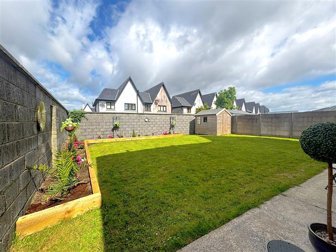 https://photos-a.propertyimages.ie/media/6/9/1/5001196/9f699a28-49d4-423c-97d0-b65107f1e212_l.jpg