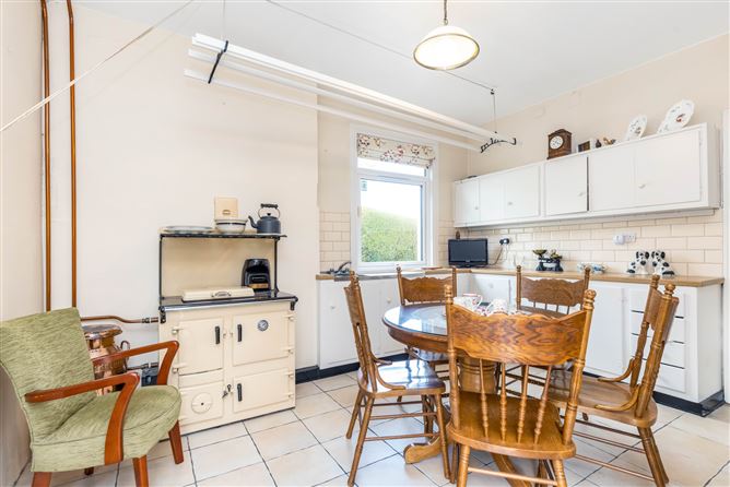 21 Cathedral Road, Cavan