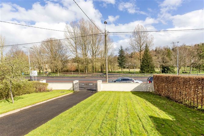 21 Cathedral Road, Cavan