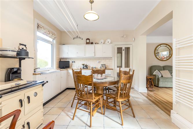 21 Cathedral Road, Cavan
