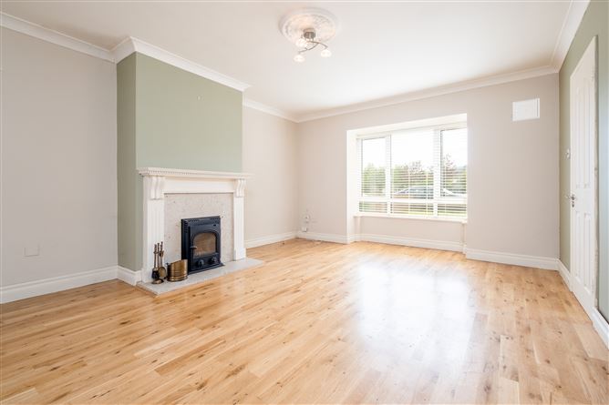 14 Oakdale Crescent, Ballycullen, Dublin 24