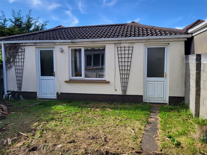 14 Oakdale Crescent, Ballycullen, Dublin 24