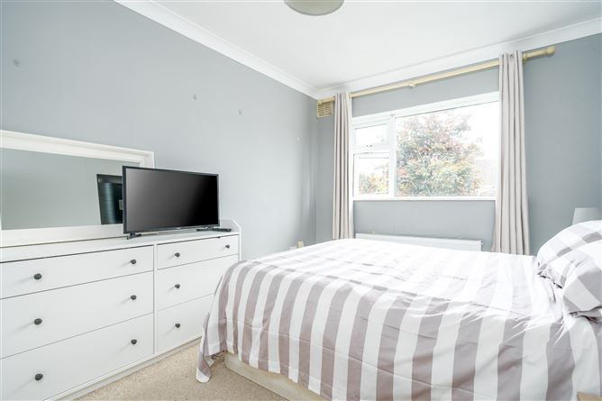 68 Seabury Park, Malahide, County Dublin