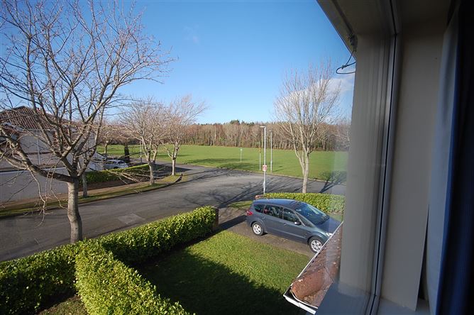 68 Seabury Park, Malahide, County Dublin