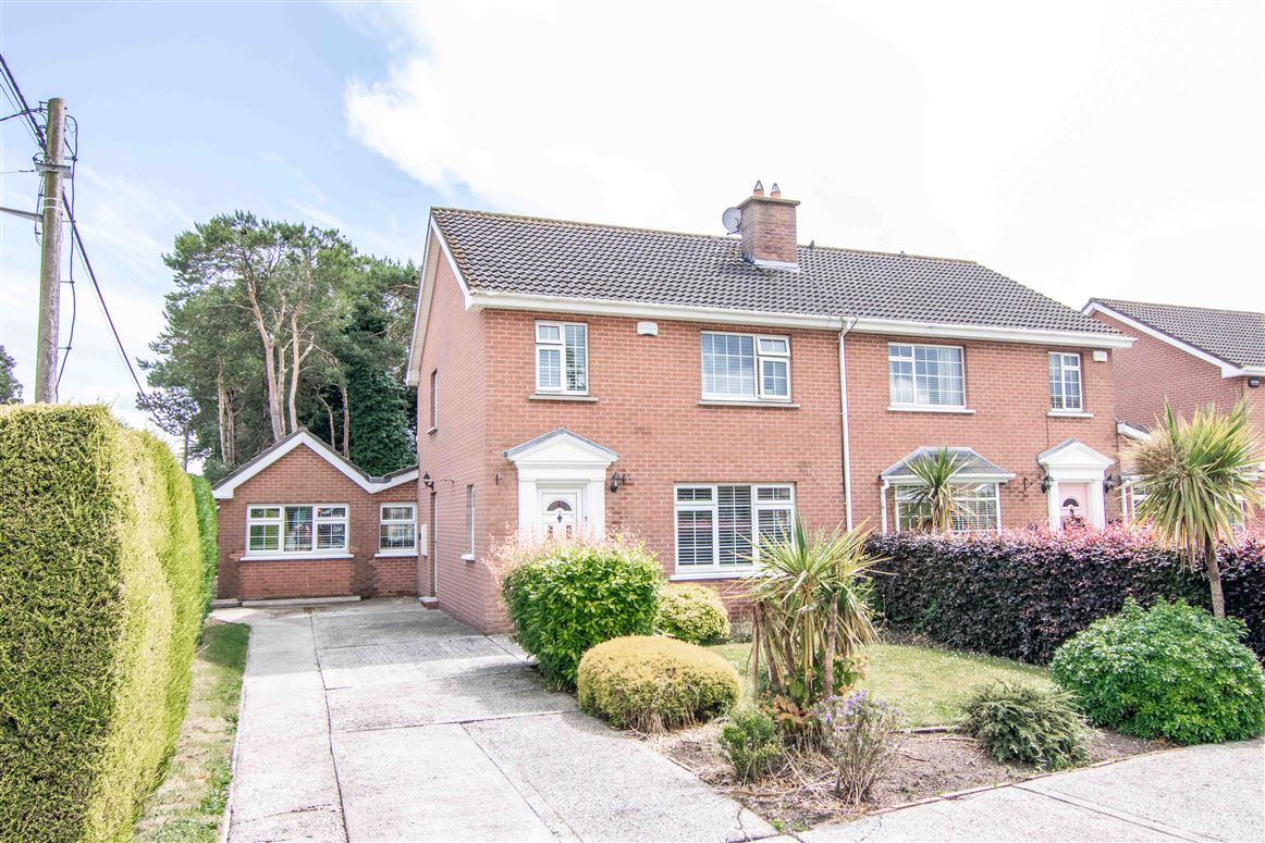 25 Forest Park, Athy, Kildare Fingleton & Co 4713296 MyHome.ie