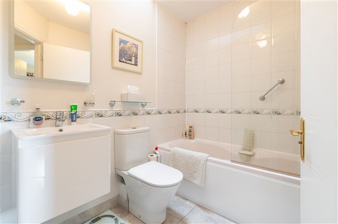 2 Whately Place, Stillorgan, County Dublin