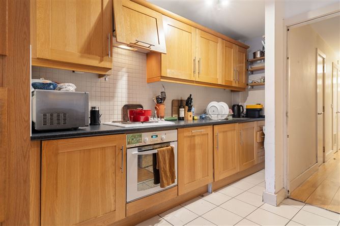 9 Crostick Court, Meath Street, Dublin 8