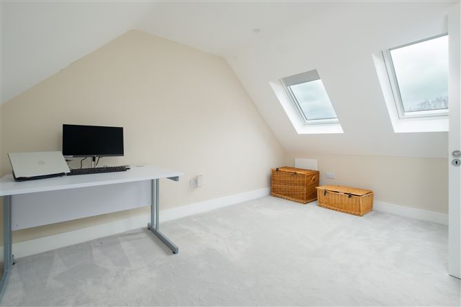 2 The Crescent, Scholarstown Wood, Rathfarnham, Dublin 16