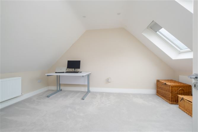 2 The Crescent, Scholarstown Wood, Rathfarnham, Dublin 16