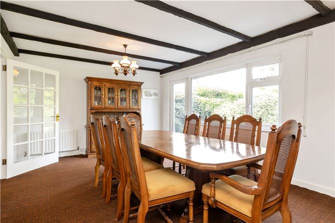 9 St Thomas Mead, Mount Merrion, Co. Dublin