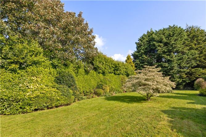 9 St Thomas Mead, Mount Merrion, Co. Dublin