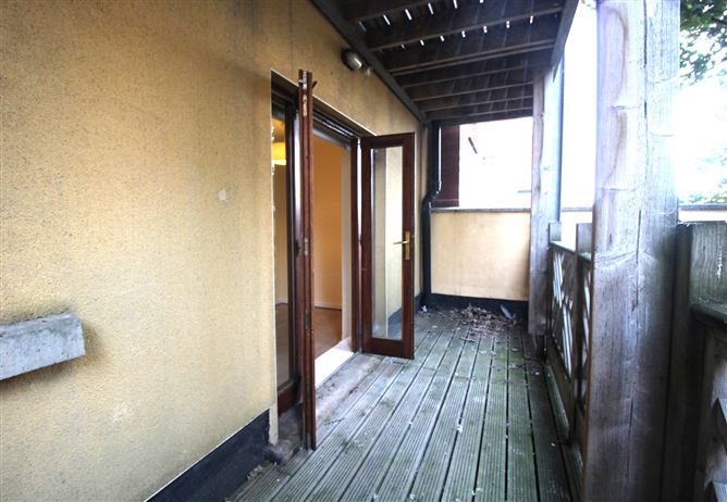 Apartment 4, Saint Catherine's Church Apartments, Bridgefoot Street, South City Centre,   Dublin 8