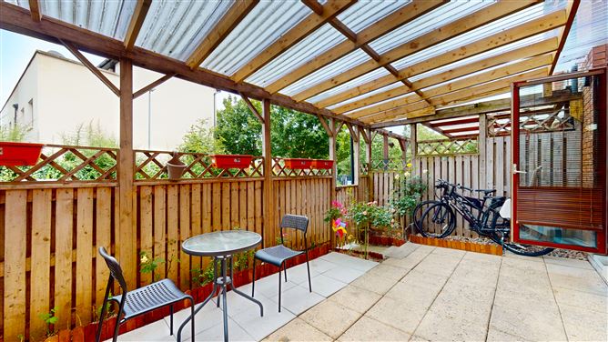 15 Castlegate Dene, Adamstown Castle, Lucan, Co. Dublin