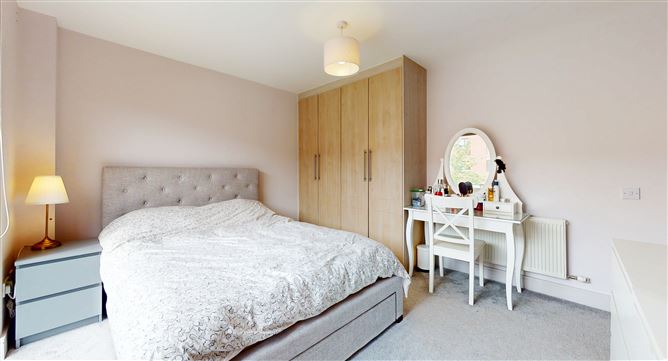 15 Castlegate Dene, Adamstown Castle, Lucan, Co. Dublin