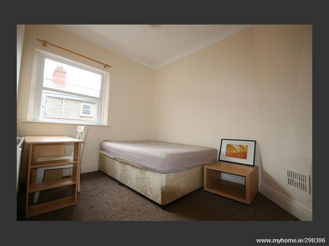 Boyne Street, Beside Grand Canal Street Lwr, Dublin 2
